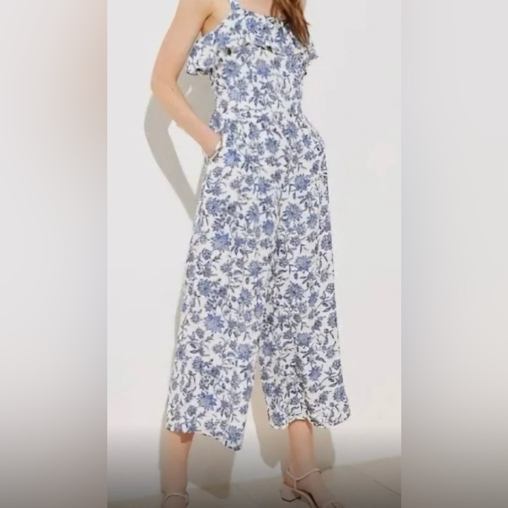 Loft Trellis Ruffle Jumpsuit Women’s Blue & White Floral Sleeveless Size 2